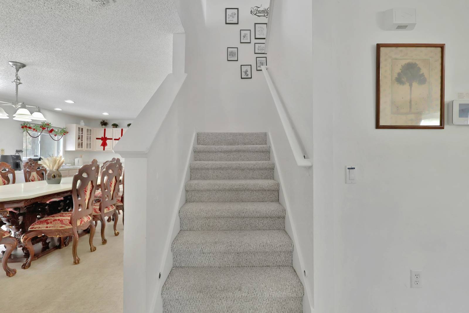 16816 Rising Star Dr, Clermont, FL 34714