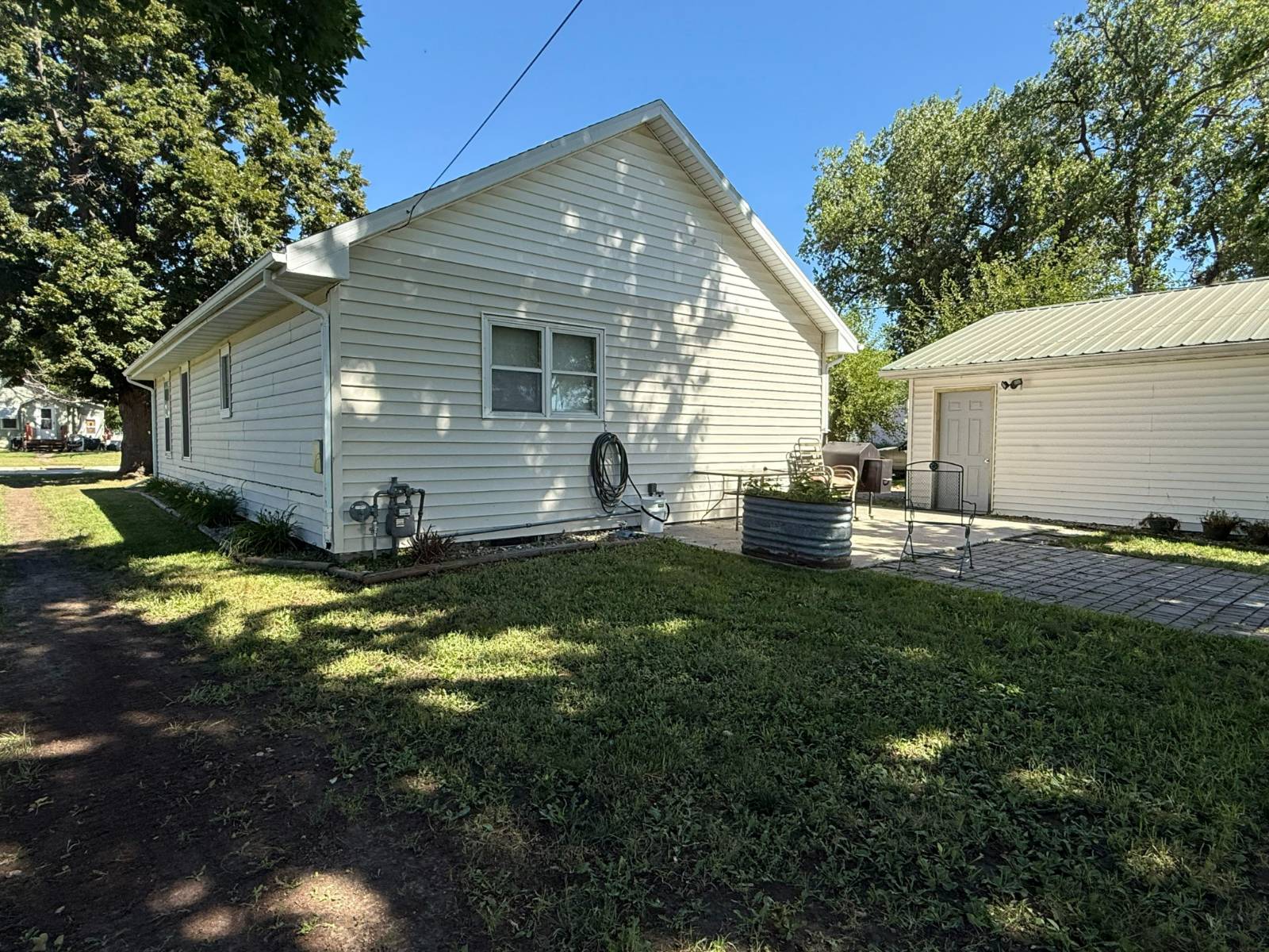 Photo 7 of 36 of home listing at 923 E Fremont Street, O'neill, NE 68763