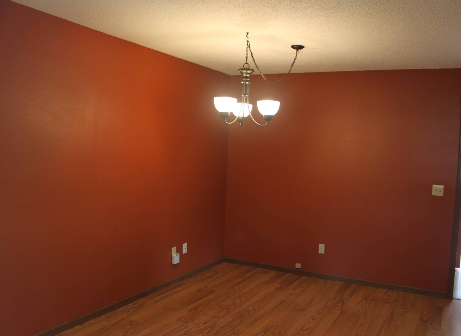 Photo 12 of 17 of home listing at 604 Annie St, Newcastle, NE 68757
