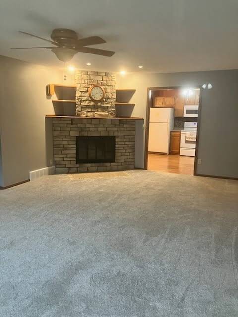 Photo 4 of 17 of home listing at 604 Annie St, Newcastle, NE 68757