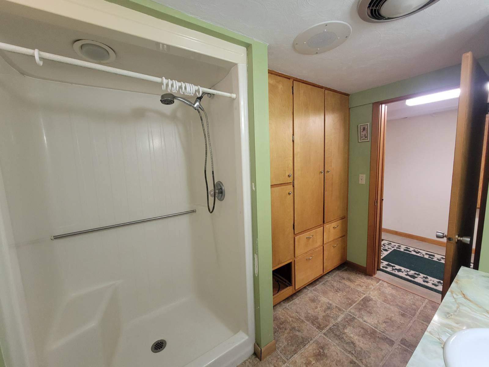 Photo 37 of 44 of home listing at 838 Longbranch Street, Humboldt, NE 68376