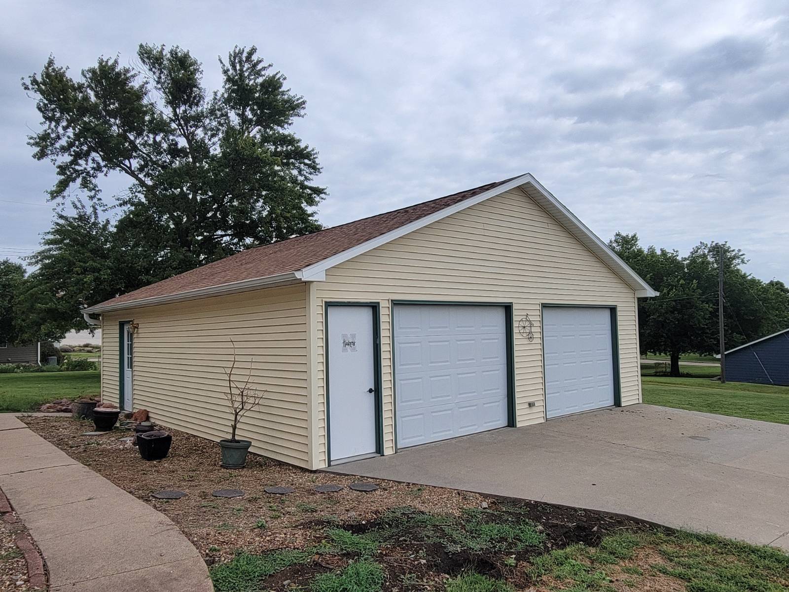 Photo 2 of 44 of home listing at 838 Longbranch Street, Humboldt, NE 68376