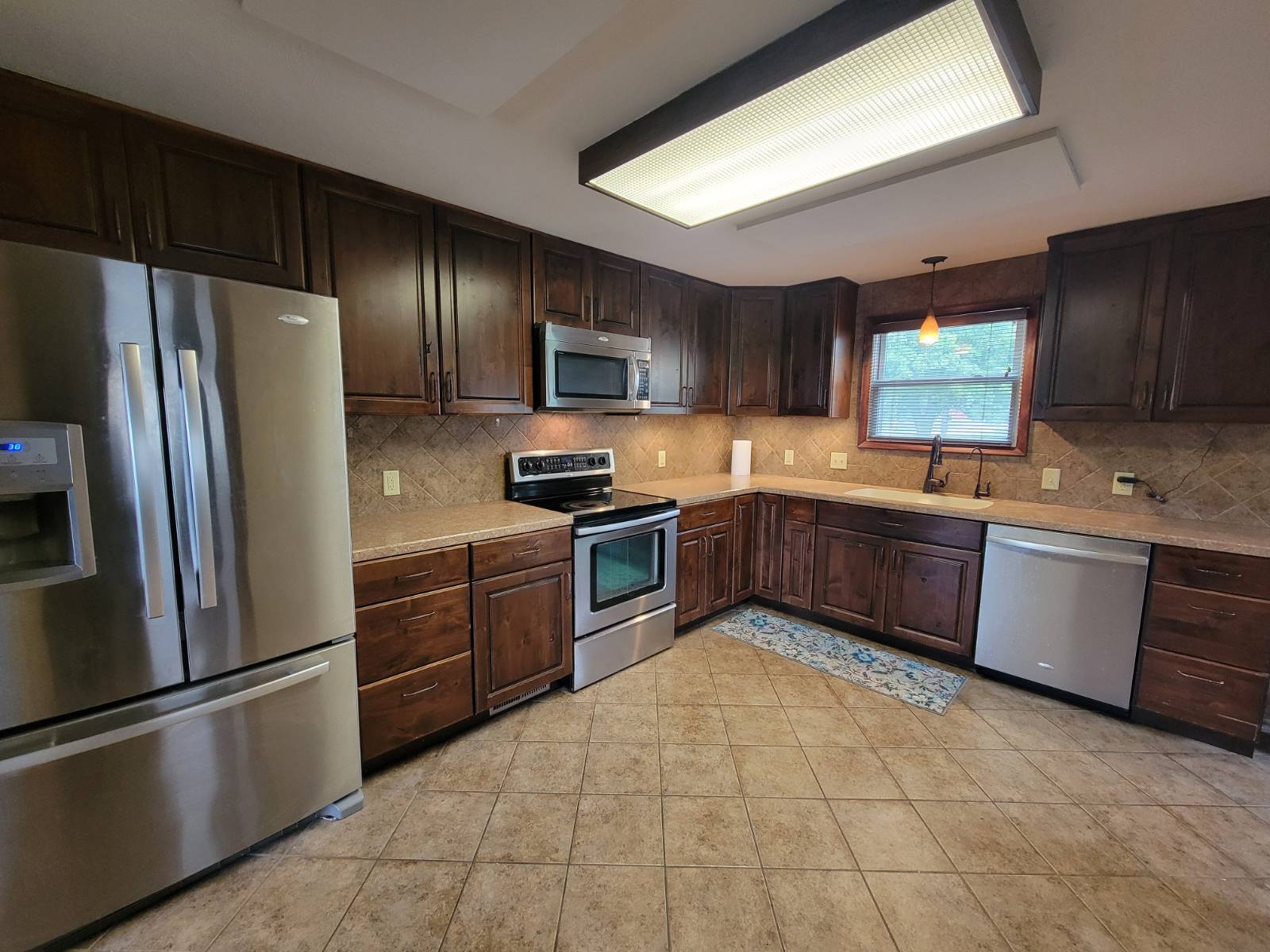 Photo 7 of 44 of home listing at 838 Longbranch Street, Humboldt, NE 68376