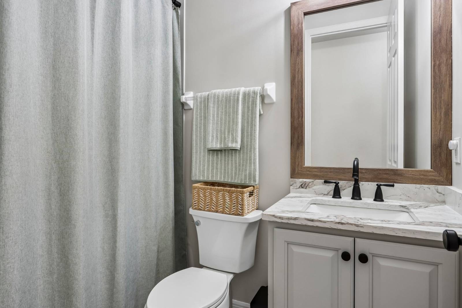10450 Spruce Pine Ct, Fort Myers, FL 33913