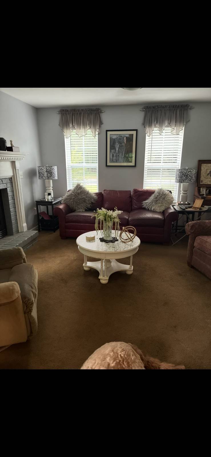 5 Carriage Way