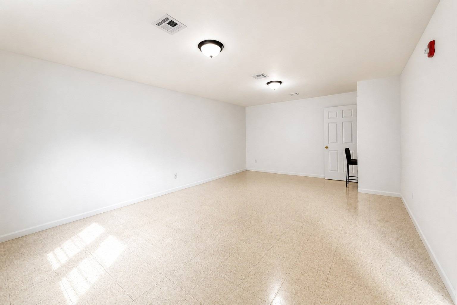 472 Netherland Ave.