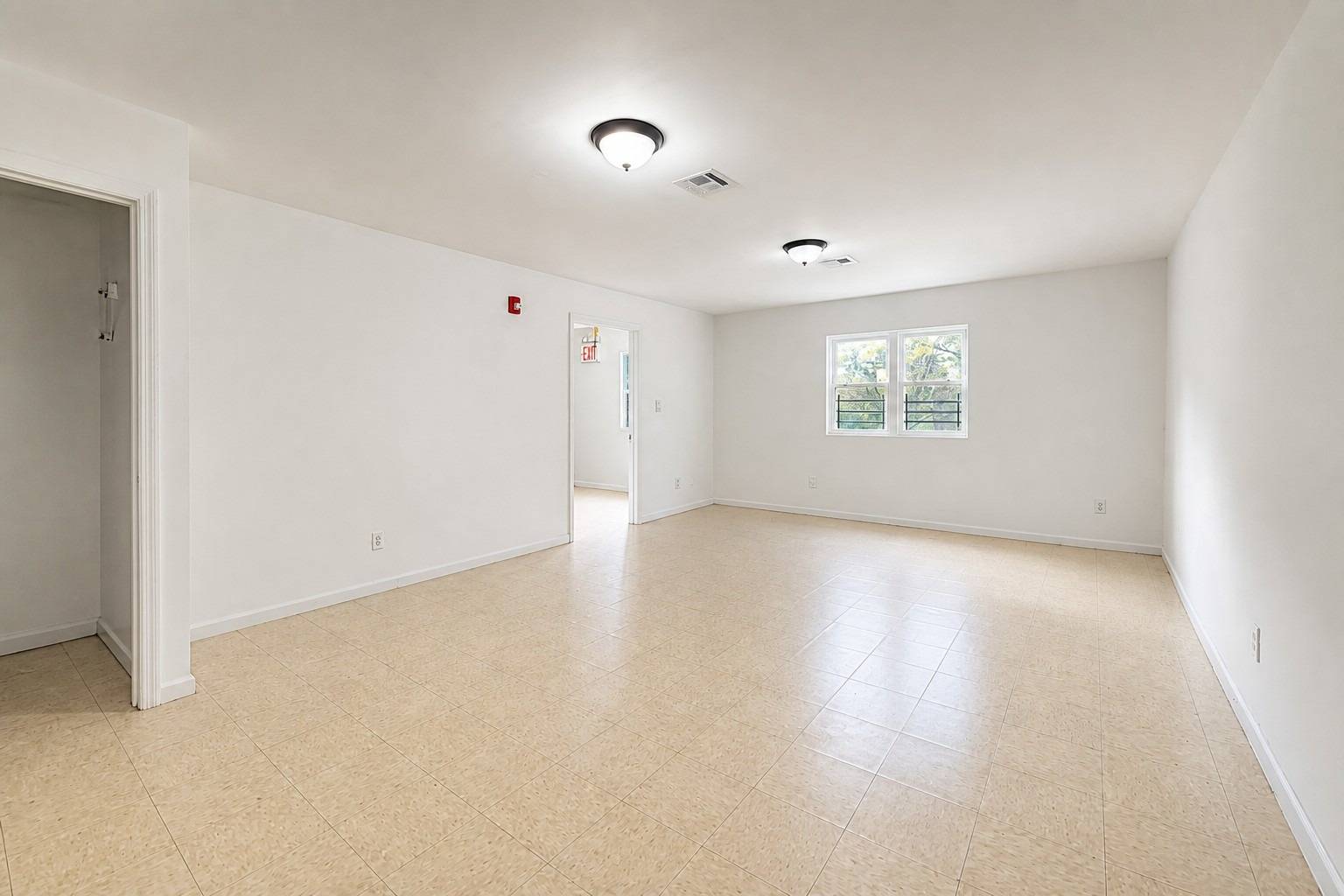 472 Netherland Ave.