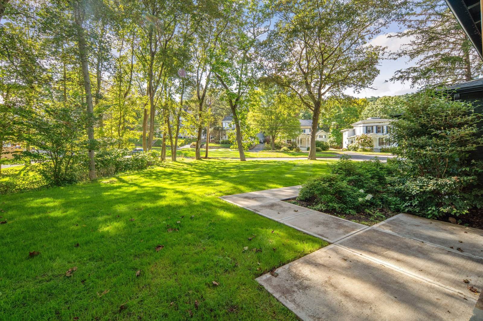 15 Pine Blvd