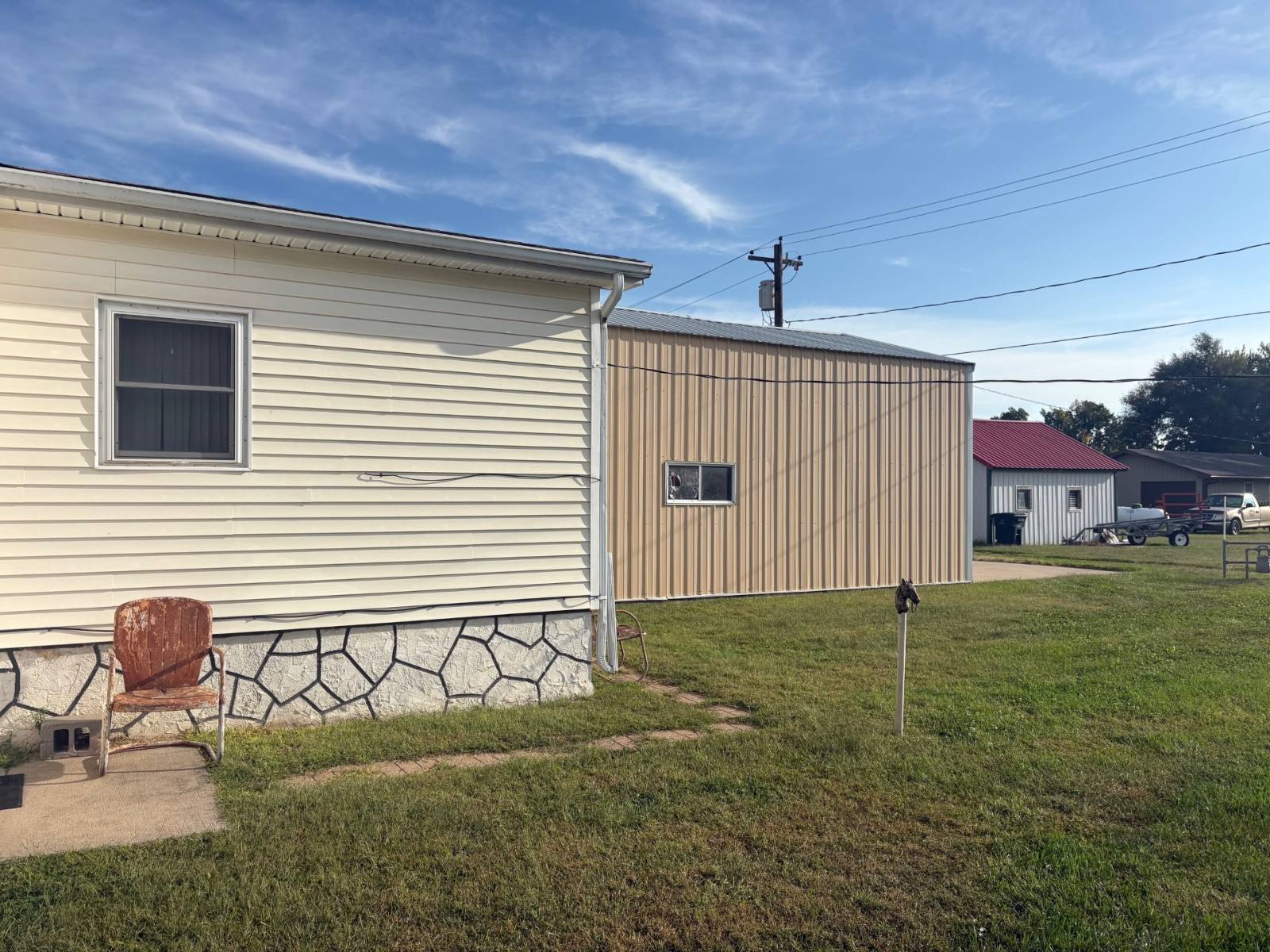 Photo 7 of 10 of manufactured home listing at 130 S 11th Avenue, Burwell, NE 68823