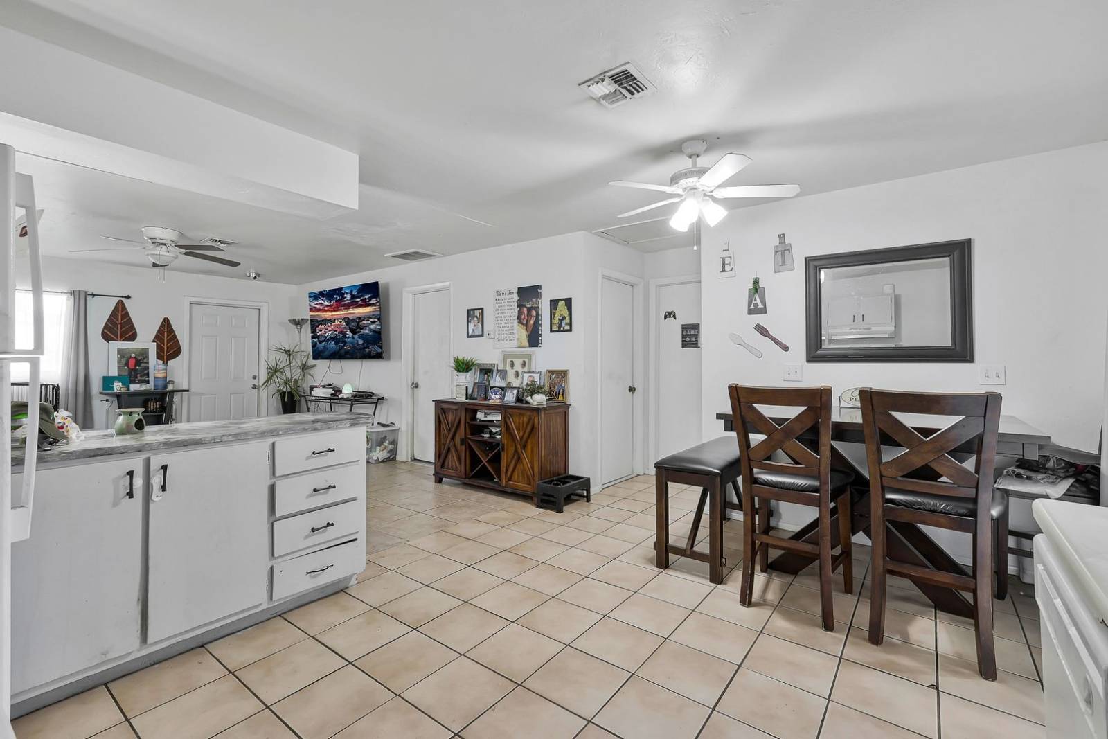 17434 / 17436 E Carnegie Cir, Fort Myers, FL 33967