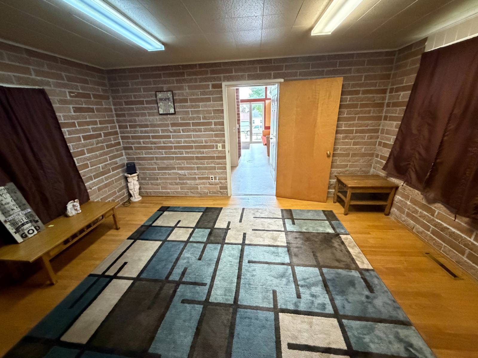 Photo 5 of 12 of home listing at 702 E 5th Street, Neligh, NE 68756