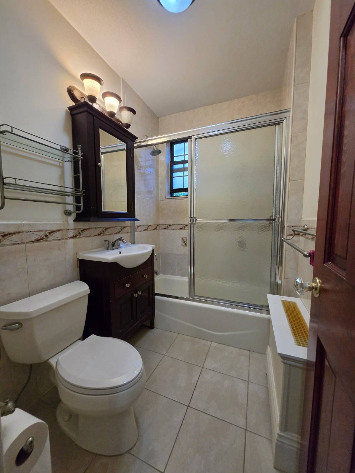 224-24 union tpke, #4B