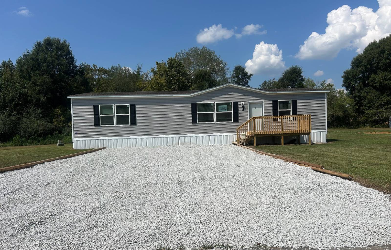 102 Chris Byrd Dr