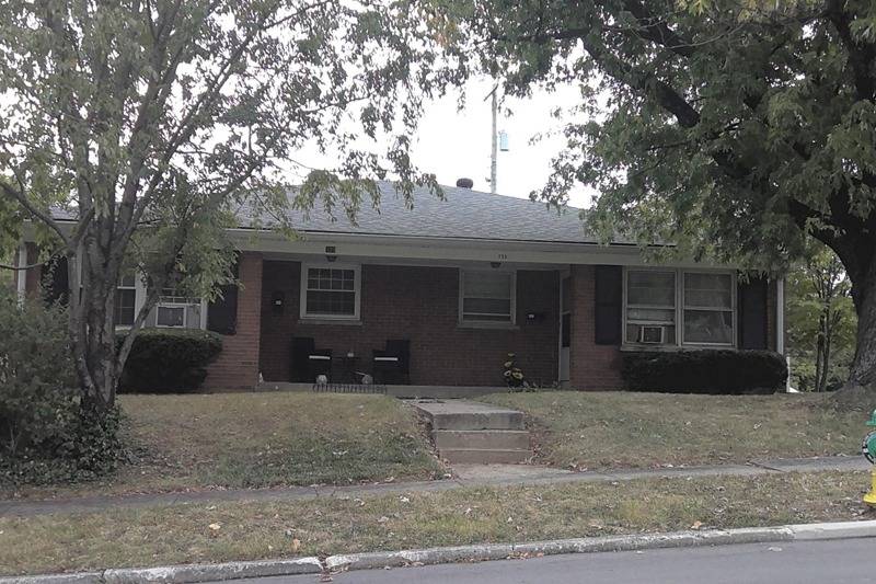 723-725 Terrace View Dr