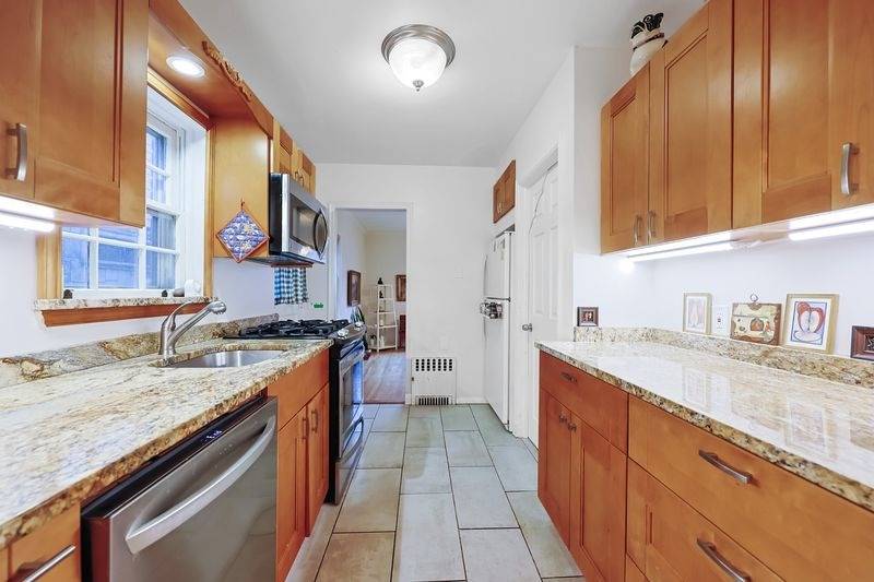 32-30 213th Street