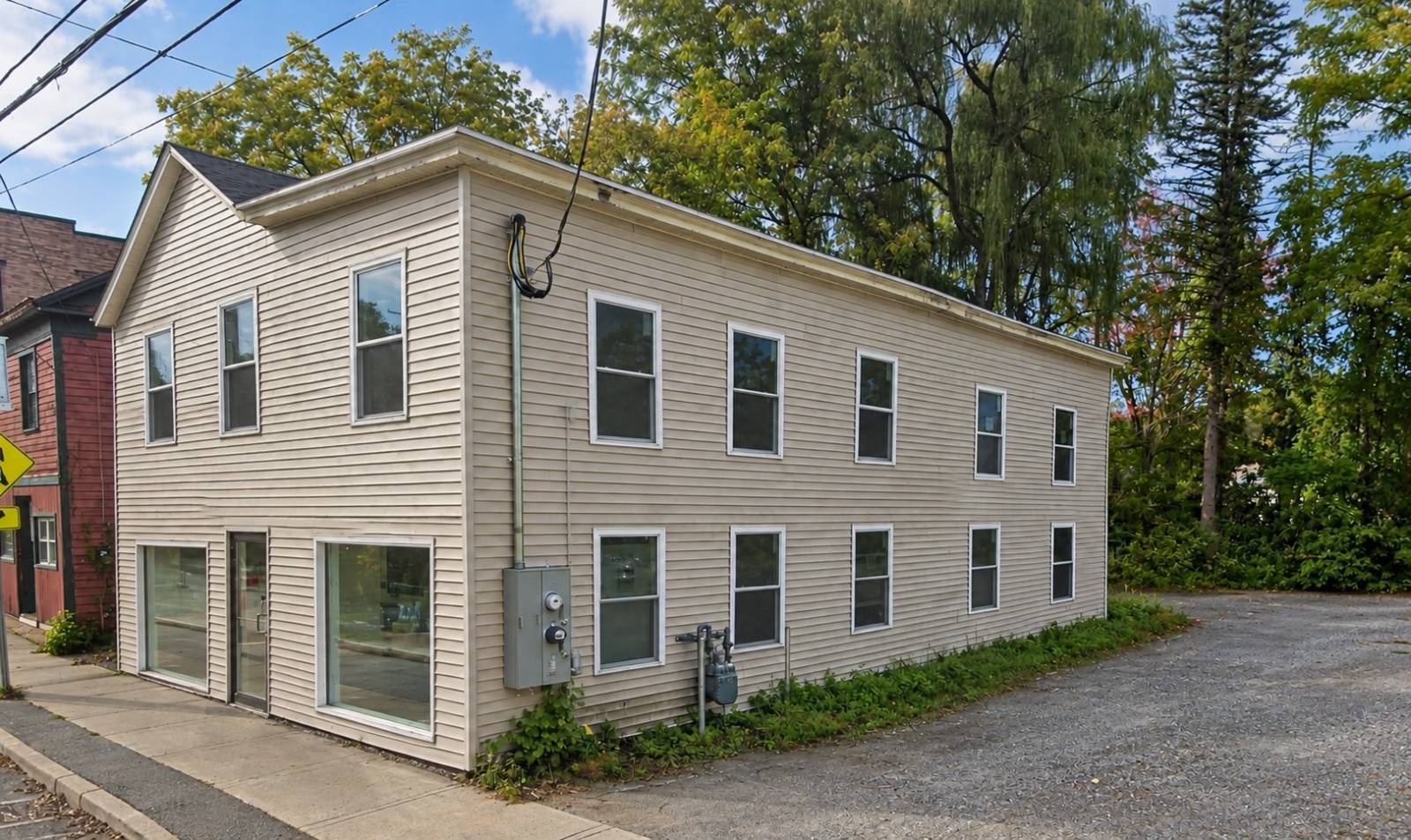 13-15 East Street