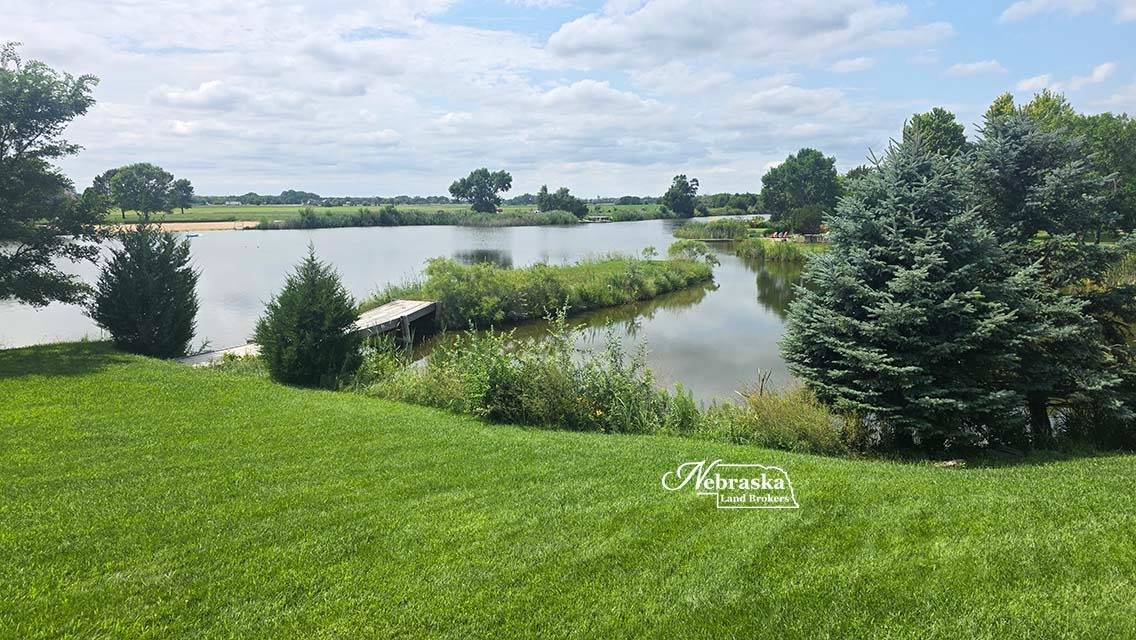 Photo 57 of 60 of home listing at 6874 East North Shore Drive, North Platte, NE 69101
