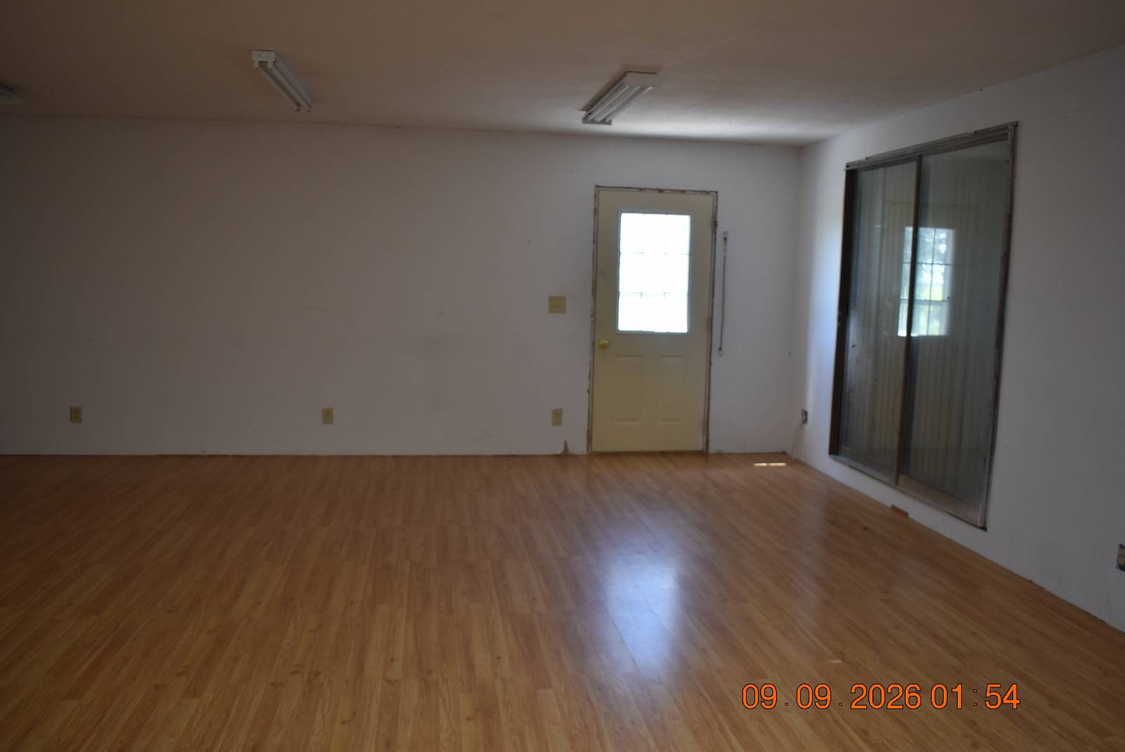 Photo 16 of 46 of home listing at 5611 Madison RD, Alliance, NE 69301