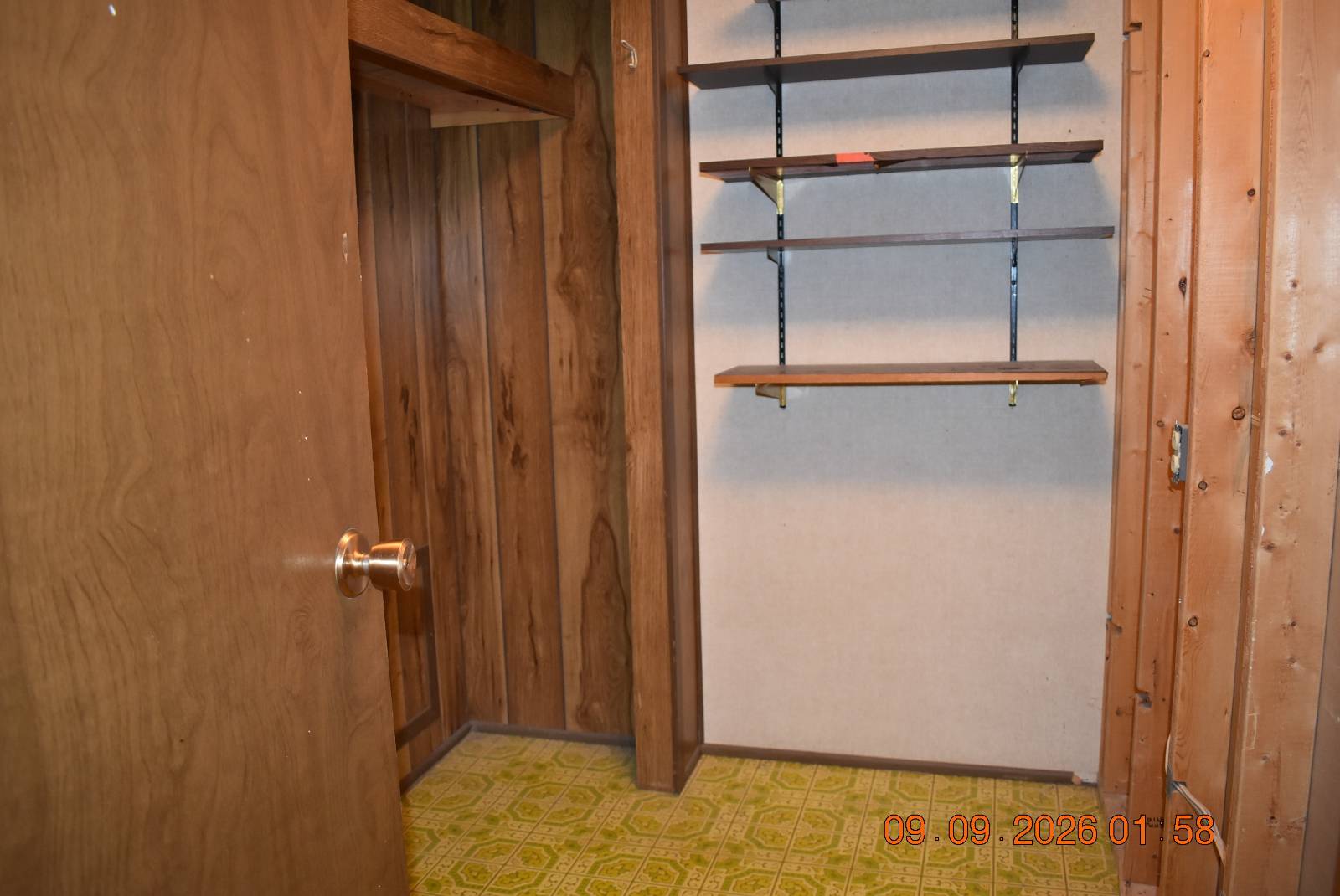 Photo 21 of 46 of home listing at 5611 Madison RD, Alliance, NE 69301