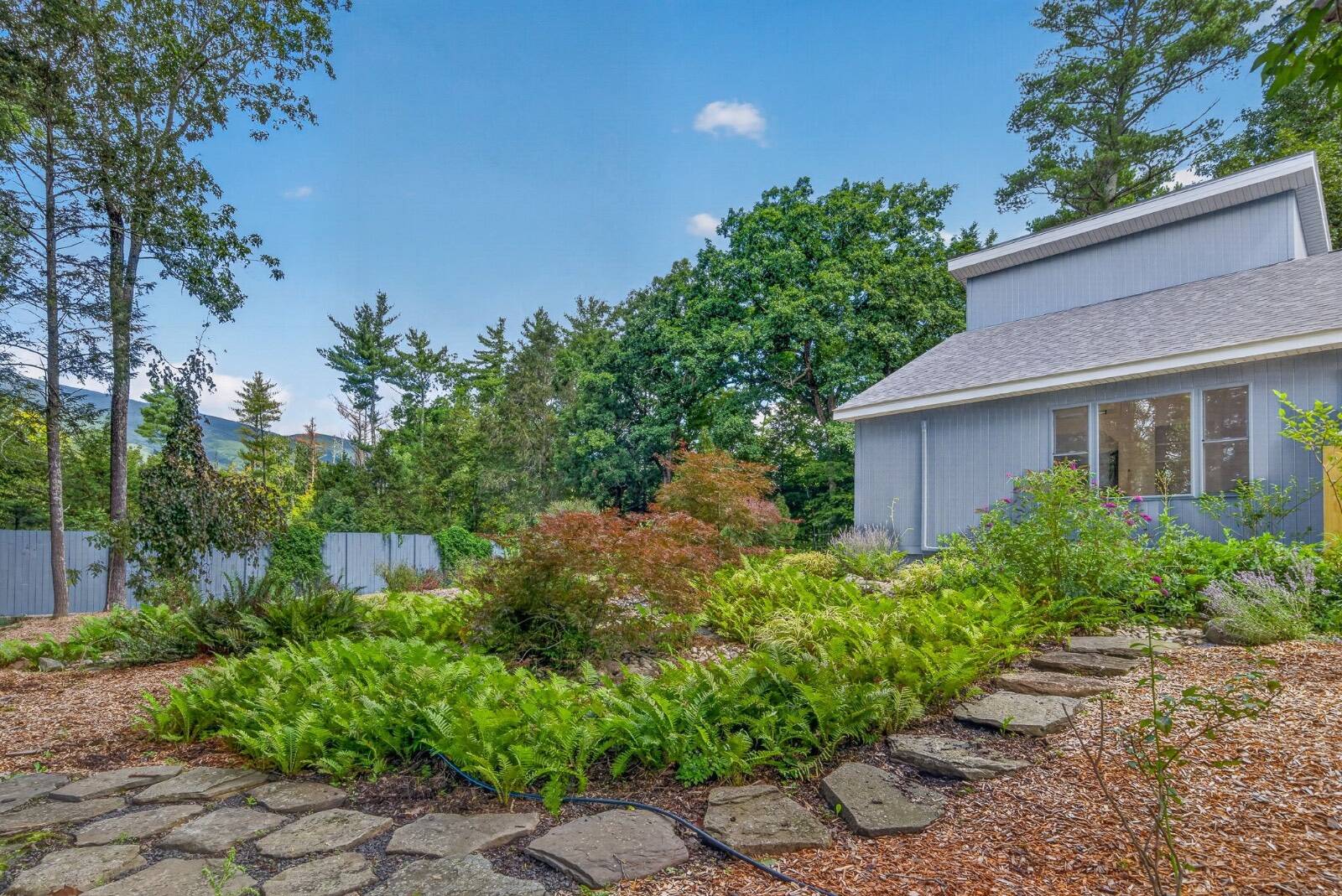25 Terra Rd