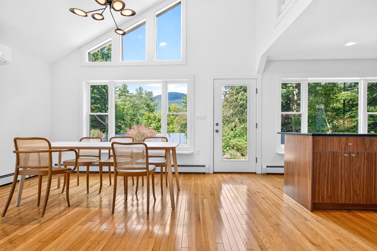 25 Terra Rd