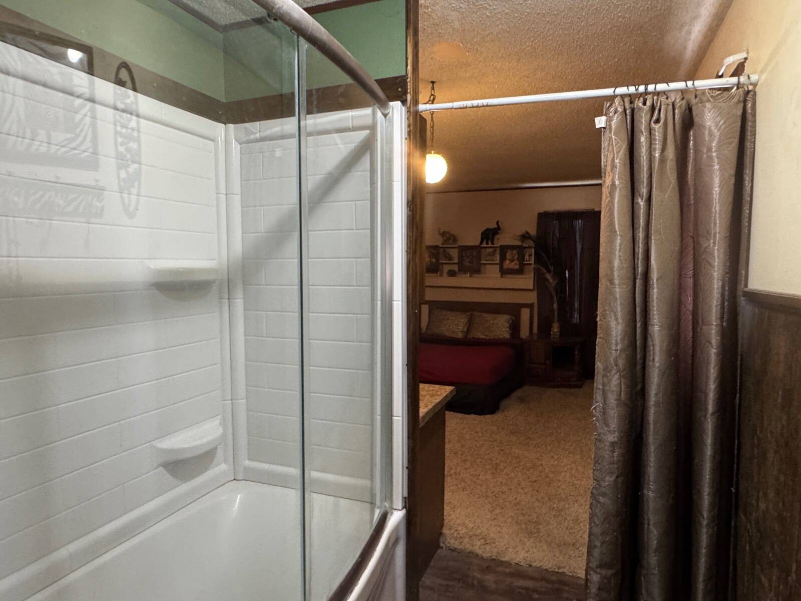 Photo 12 of 31 of home listing at 105 Ash, Crookston, NE 69212
