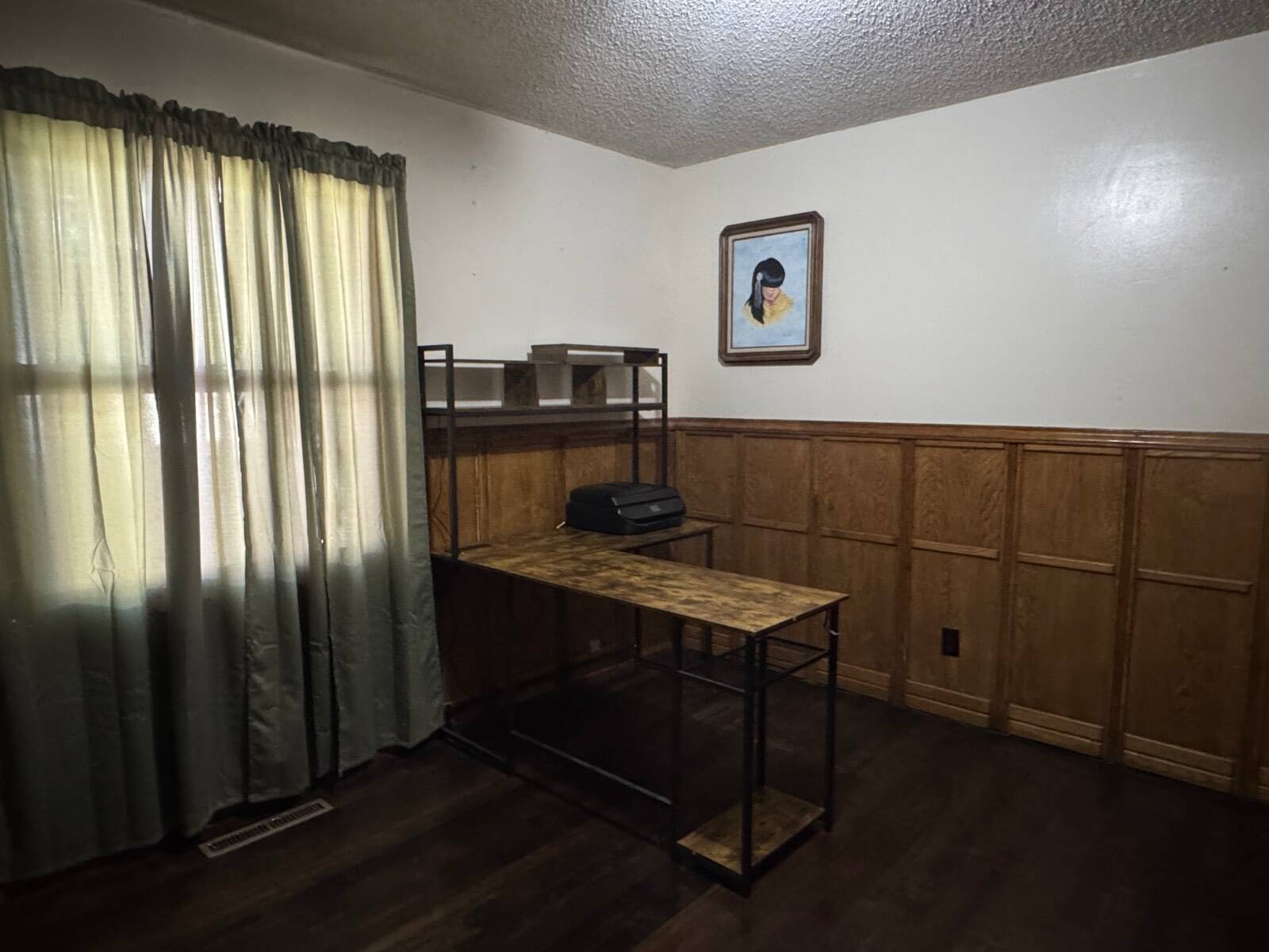 Photo 14 of 31 of home listing at 105 Ash, Crookston, NE 69212