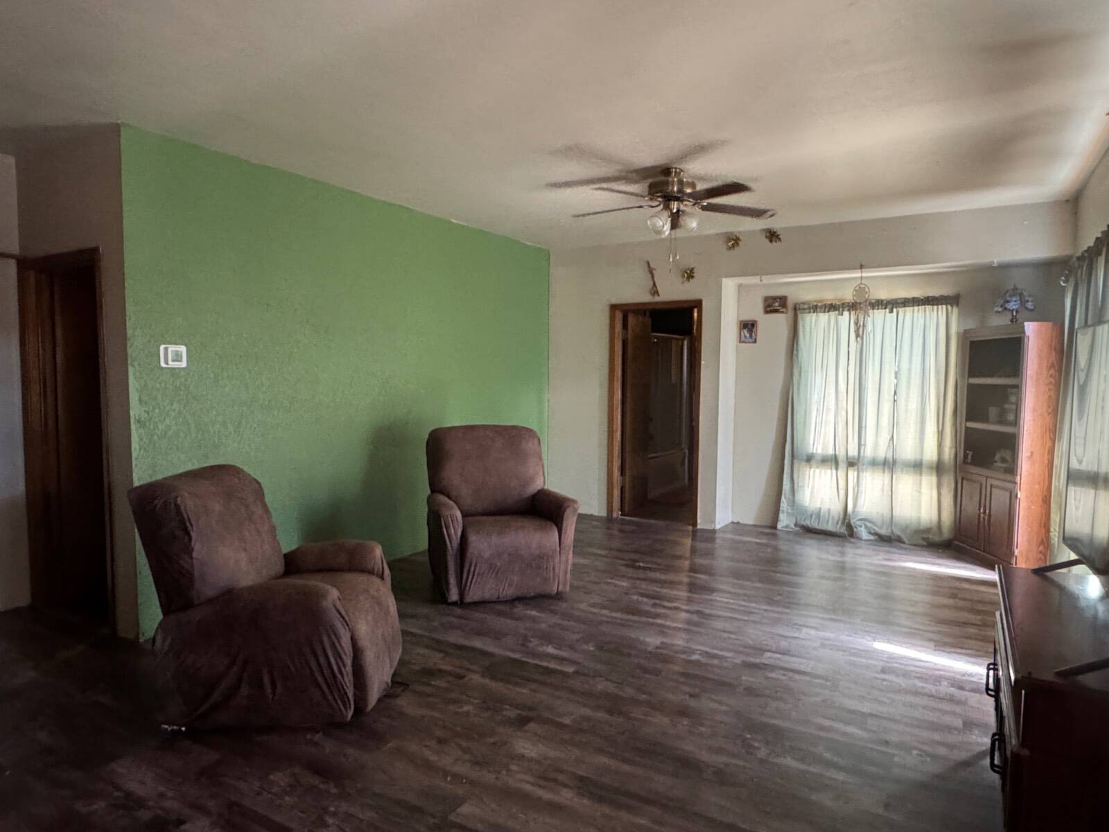 Photo 9 of 31 of home listing at 105 Ash, Crookston, NE 69212