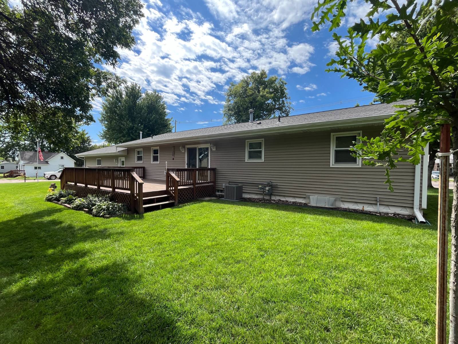 Photo 18 of 19 of home listing at 612 W 8th Street, Neligh, NE 68756