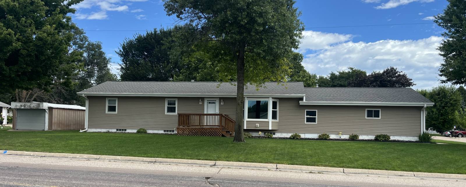 Photo 1 of 19 of home listing at 612 W 8th Street, Neligh, NE 68756