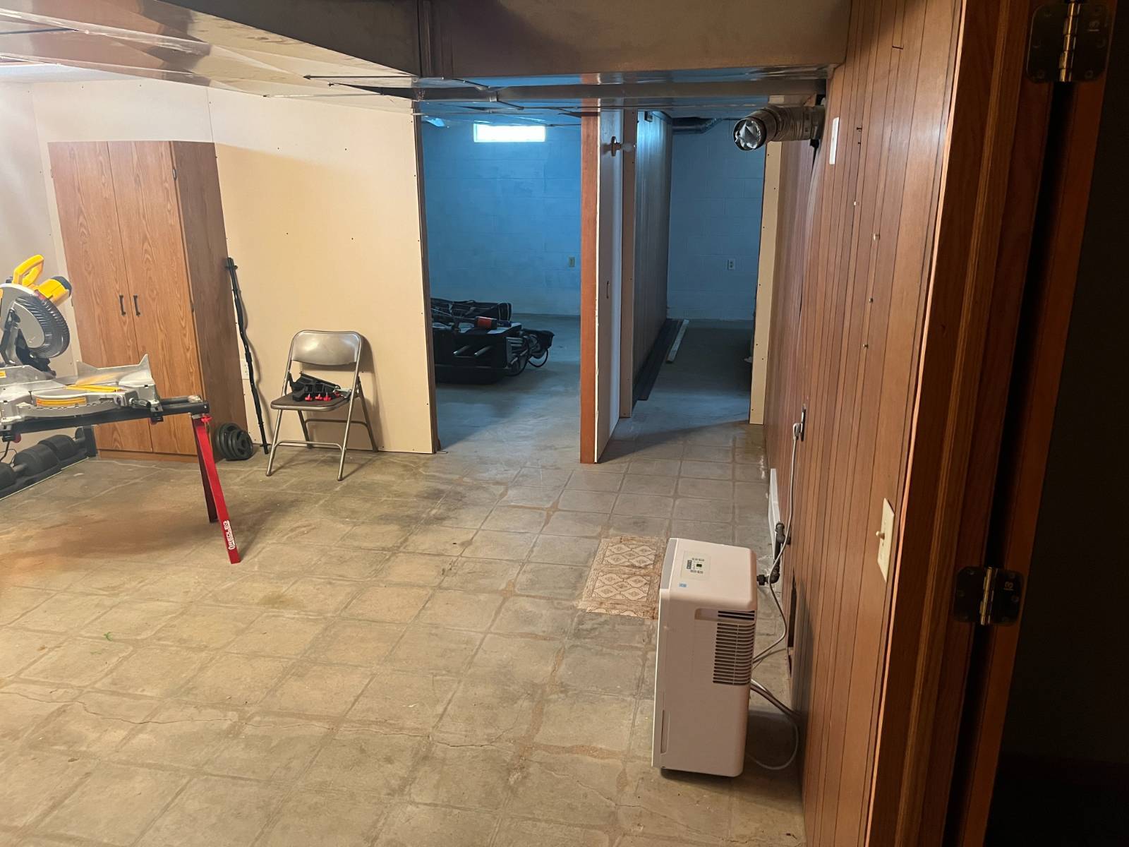 Photo 9 of 19 of home listing at 612 W 8th Street, Neligh, NE 68756