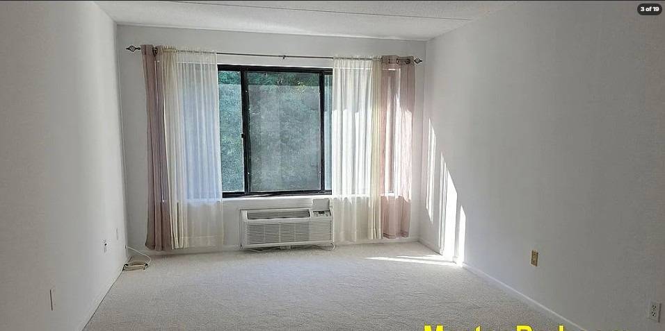 300 High Point Dr., #614