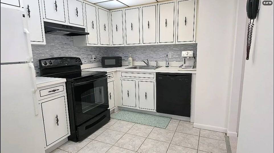 300 High Point Dr., #614