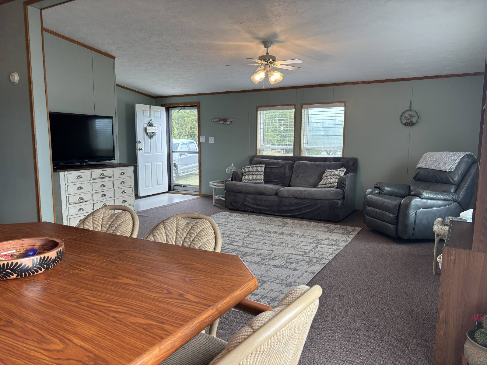 Photo 4 of 15 of home listing at 0 Trail 5, Lot 12, Cambridge, NE 69022