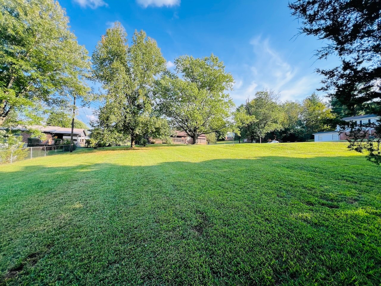 302 Center St, Tract #2