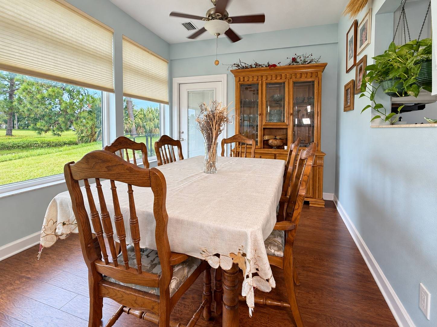 519 Twin Lakes Dr, Titusville, FL 32780