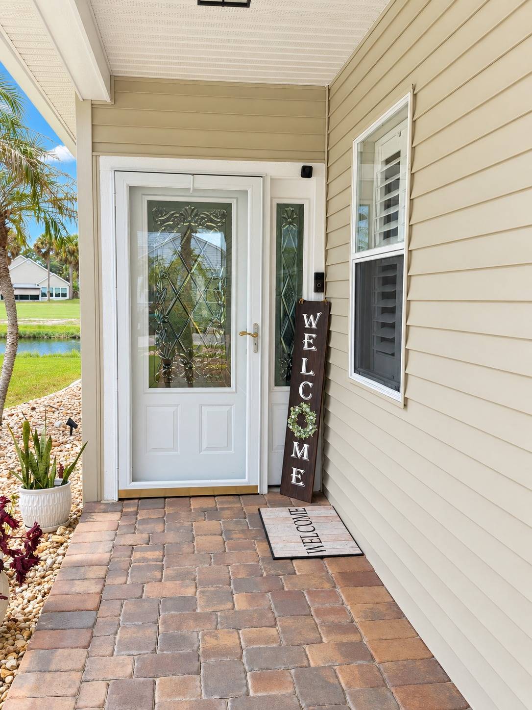 519 Twin Lakes Dr, Titusville, FL 32780
