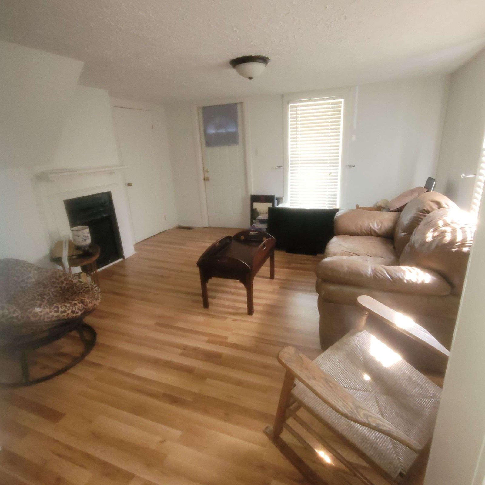 121 Nichols St
