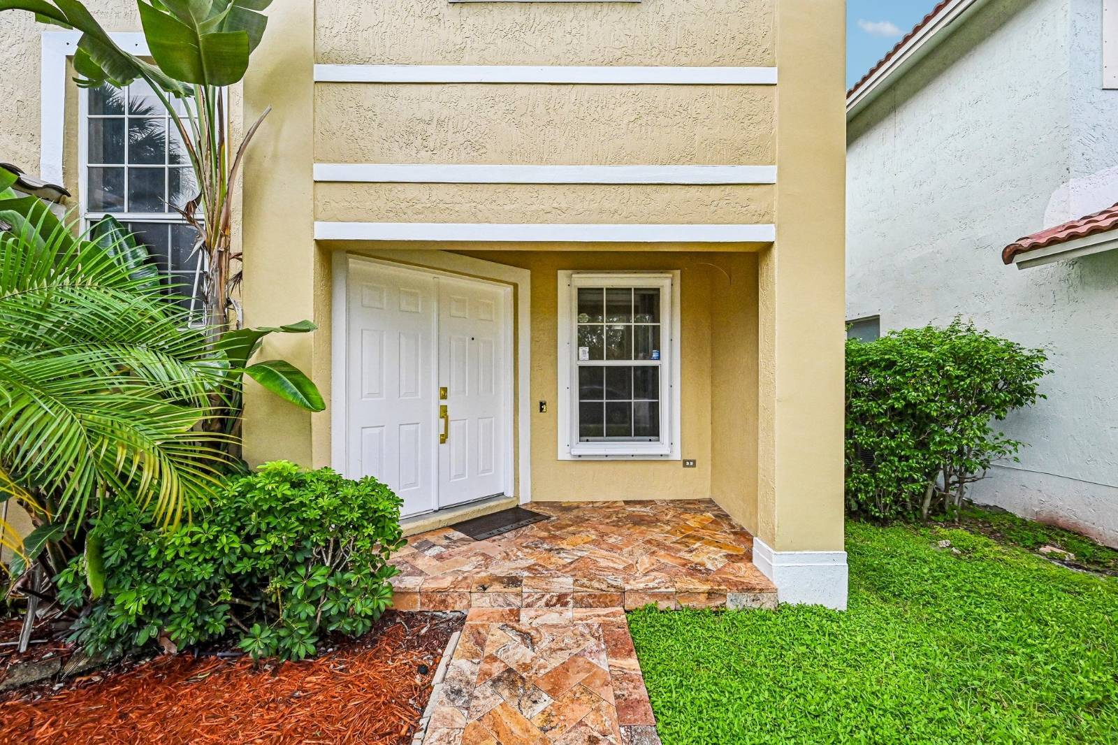 6520 NW 41st Ter, Coconut Creek, FL 33073