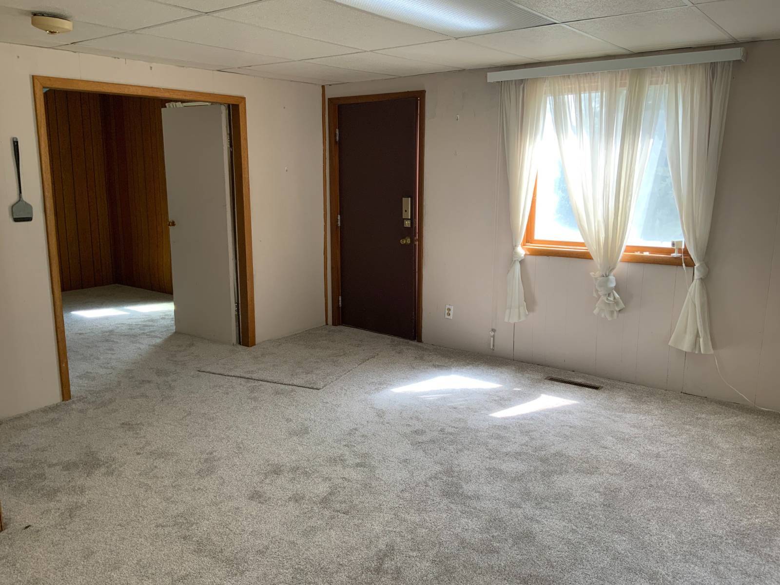 Photo 14 of 60 of home listing at 522 State Street, Dalton, NE 69131