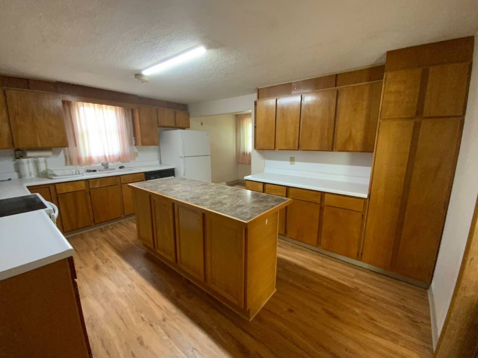 Photo 23 of 60 of home listing at 522 State Street, Dalton, NE 69131
