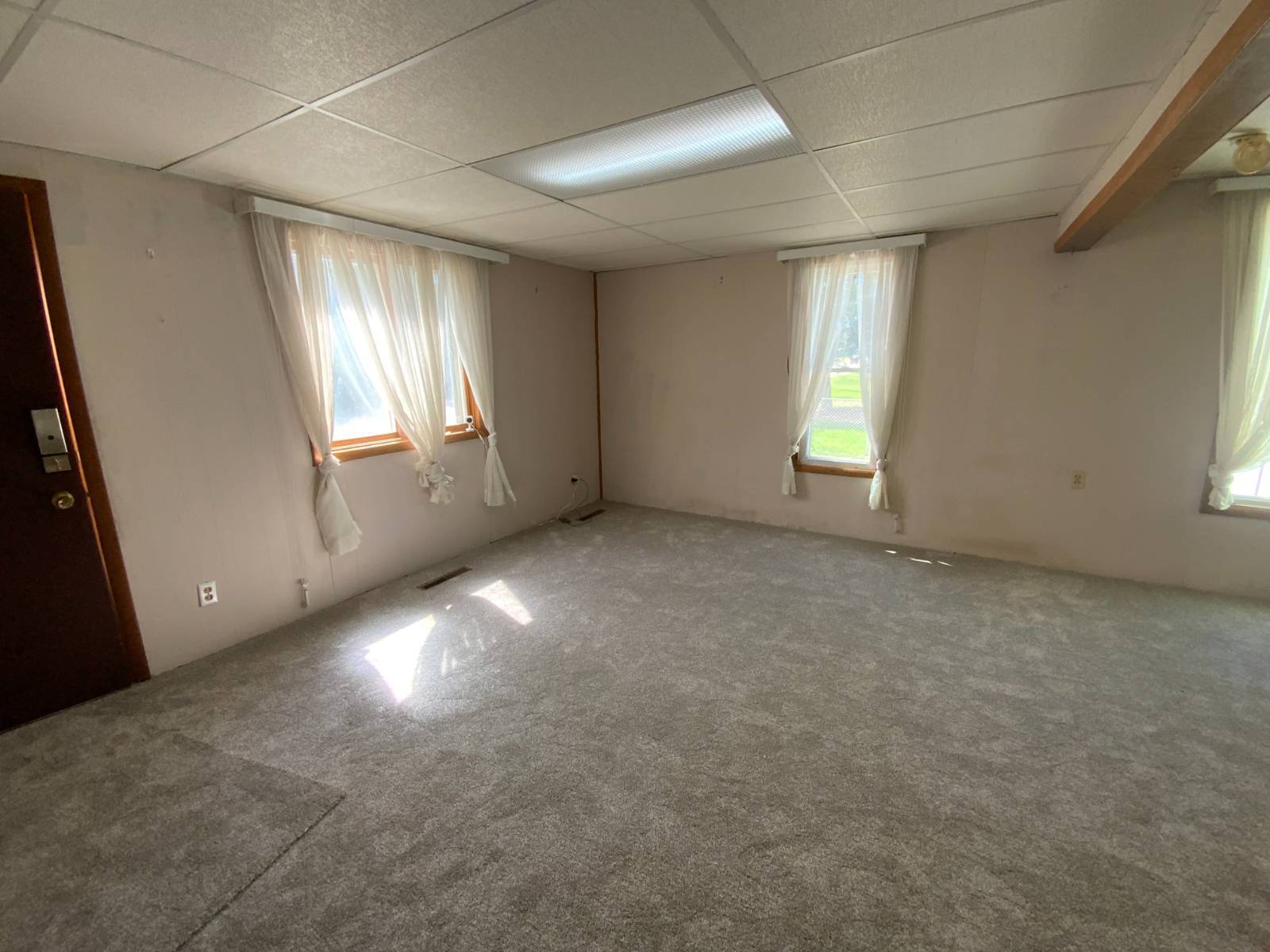 Photo 17 of 60 of home listing at 522 State Street, Dalton, NE 69131
