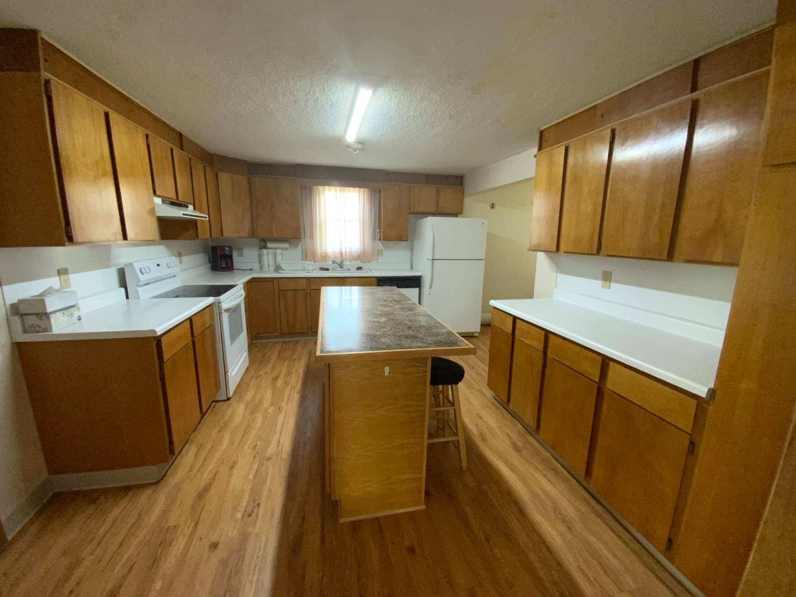 Photo 21 of 60 of home listing at 522 State Street, Dalton, NE 69131