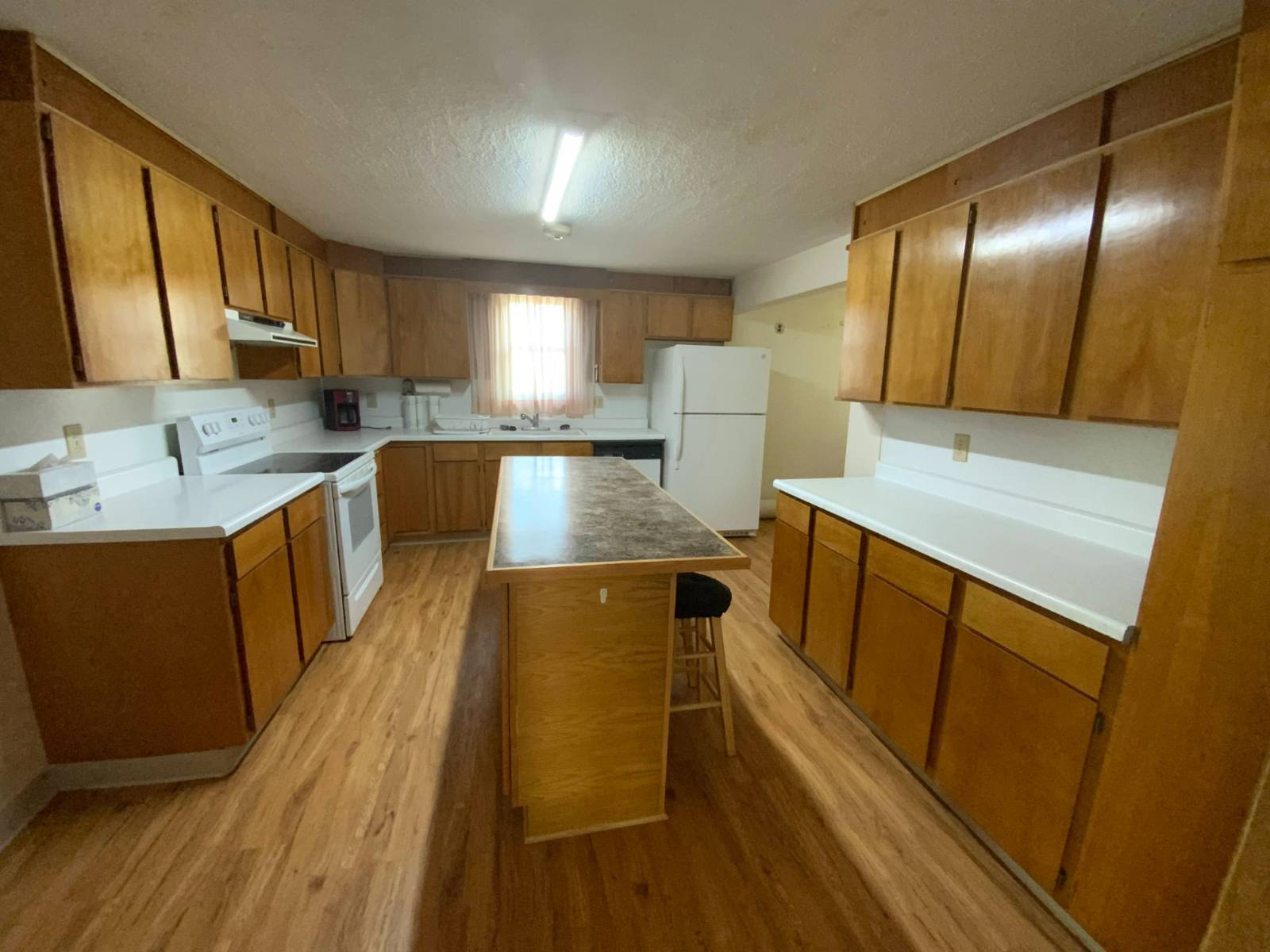Photo 20 of 60 of home listing at 522 State Street, Dalton, NE 69131