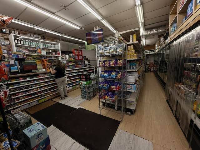 8623 3RD AVE.