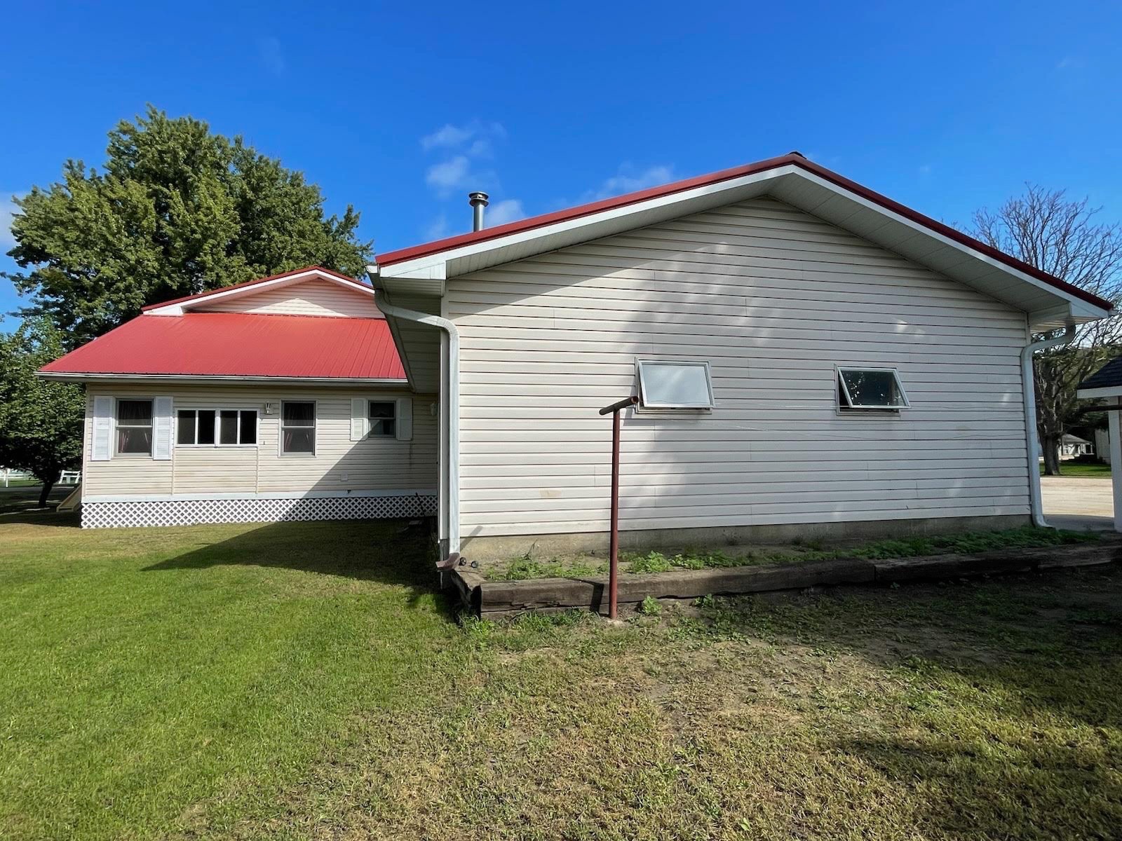 Photo 7 of 50 of home listing at 212 Wieschendorf, Center, NE 68724