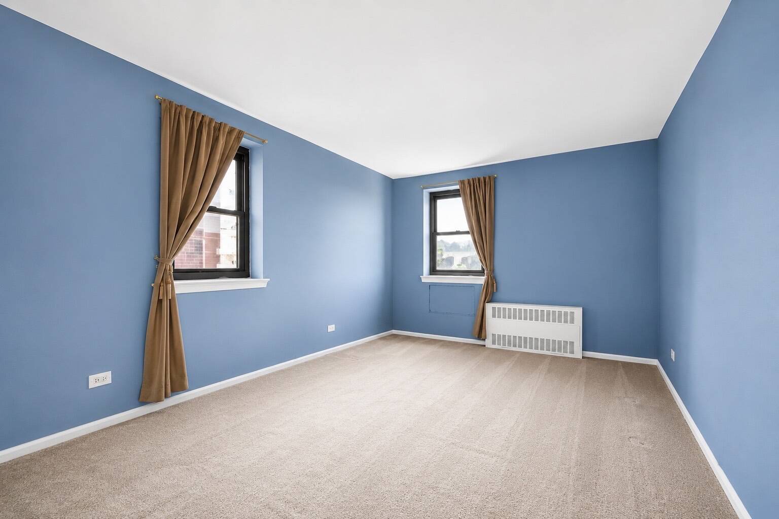 85-10 151St Ave, #5E