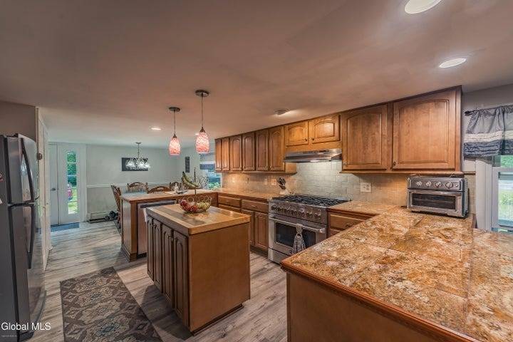 7198 Fish House Rd.