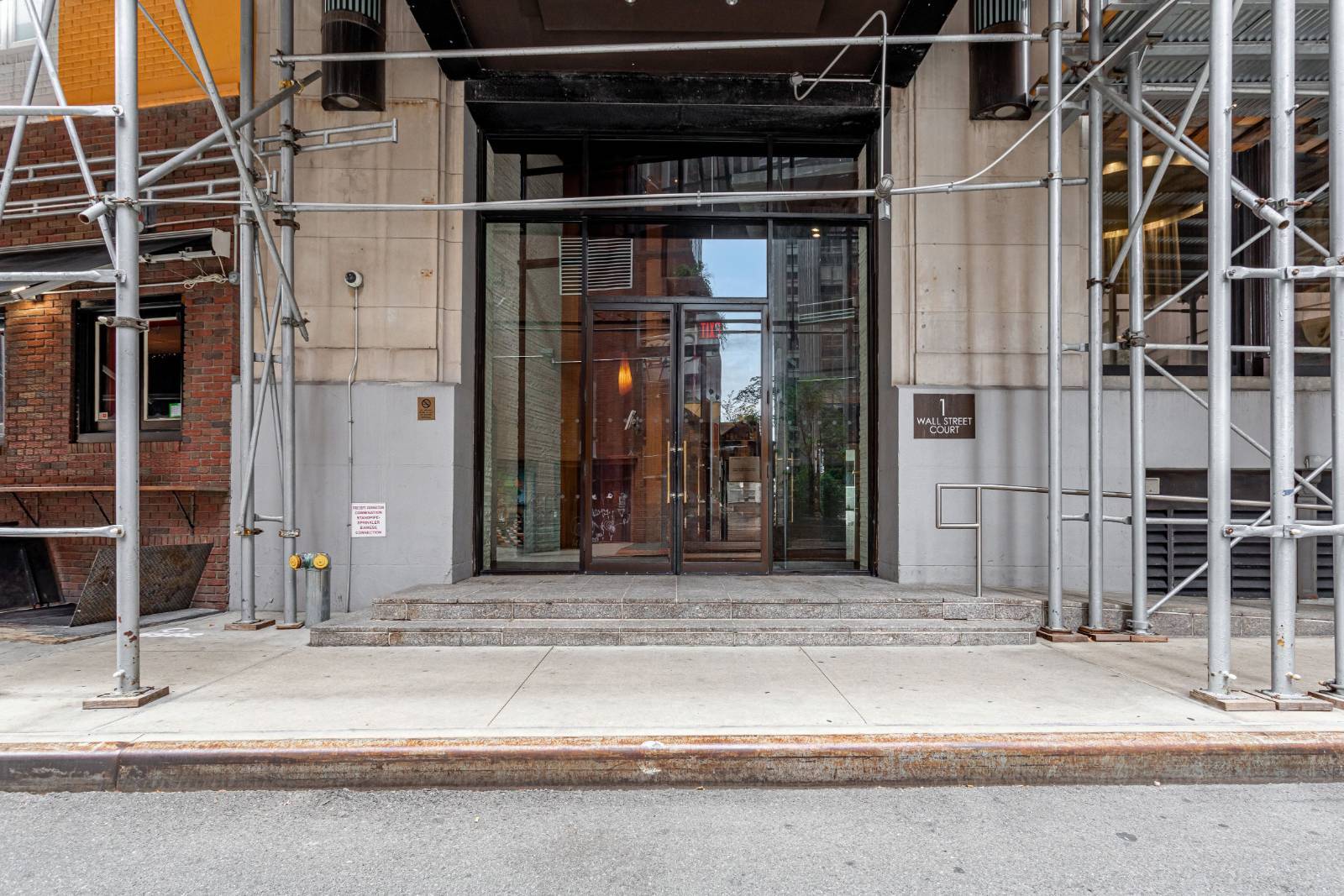 1 Wall Street Court, #605