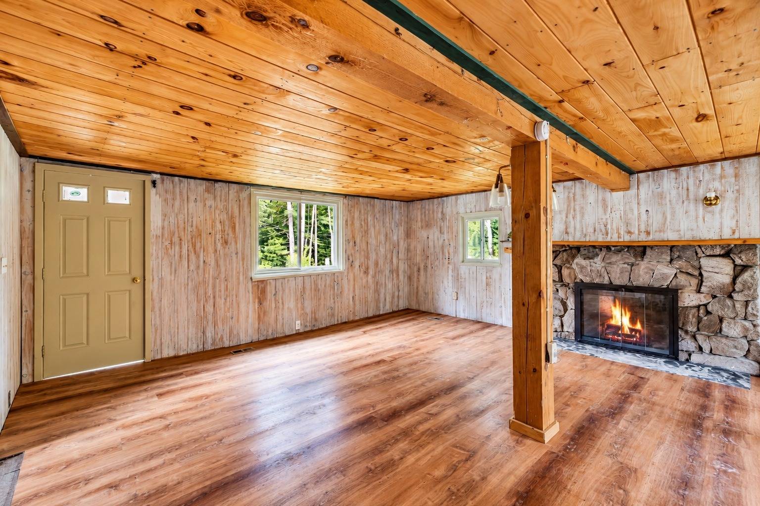 343 Shaw Hill Rd
